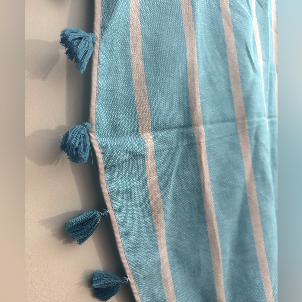 Mareora Round Striped Beach Towel w/ Fringe - Picture 7 of 7